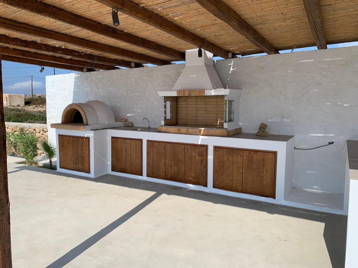 Cato Agro 3, Seafront Villa With Private Pool Afiartis Exterior photo